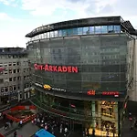 Beautiful And Spacious 4-room In Center * Wuppertal