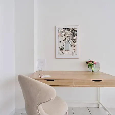 Lejlighed Beautiful And Spacious 4-room In Center Wuppertal