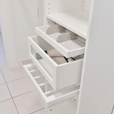 Lejlighed Beautiful And Spacious 4-room In Center Wuppertal