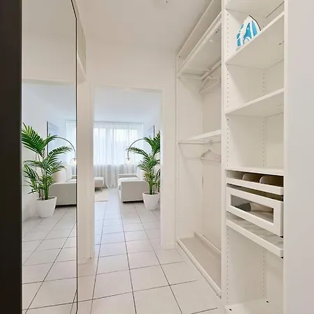 Lejlighed Beautiful And Spacious 4-room In Center Wuppertal