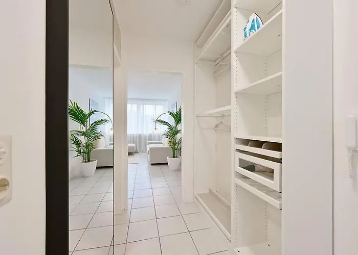 Apartment Beautiful And Spacious 4-room In Center Wuppertal