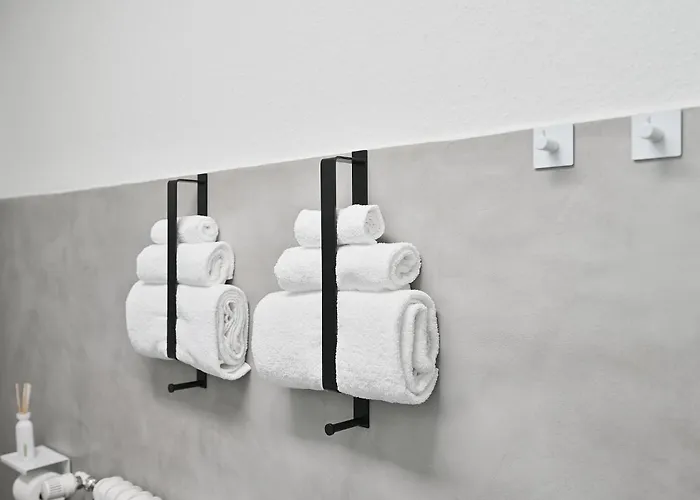 Apartment Beautiful And Spacious 4-room In Center